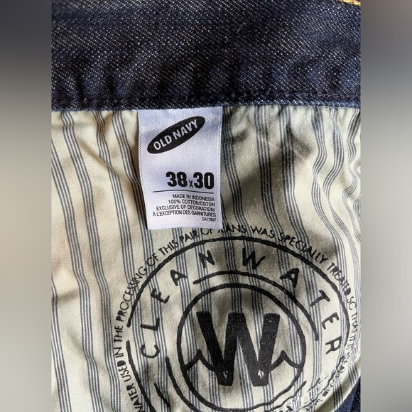 Old Navy Men’s Slim Jeans - Size 38 x 30 - Picture 4 of 5